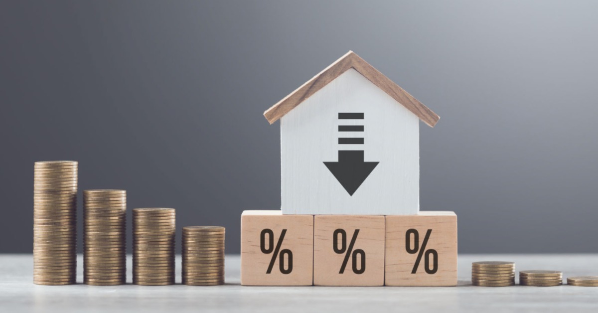 Today’s Mortgage Rates: 30-Year Fixed Rate Drops to Four-Week Low
