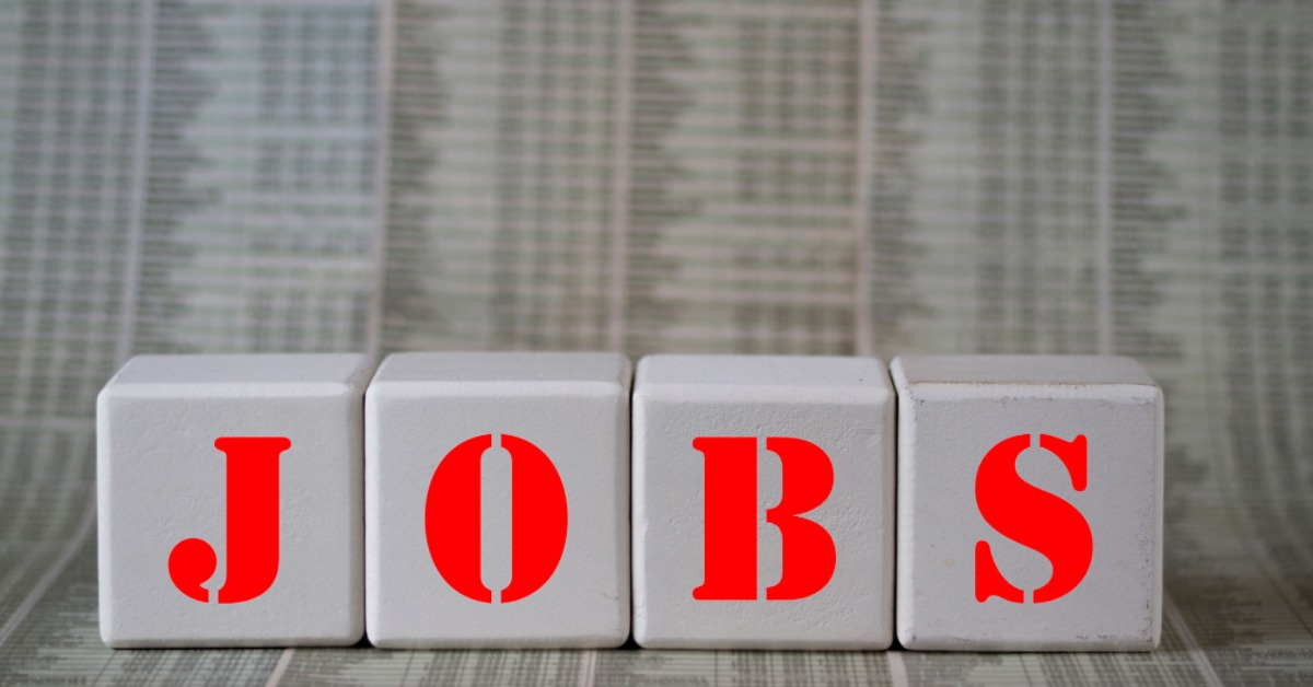 US Job Growth Booms in June 2025 With Payrolls Exceeding Expectations