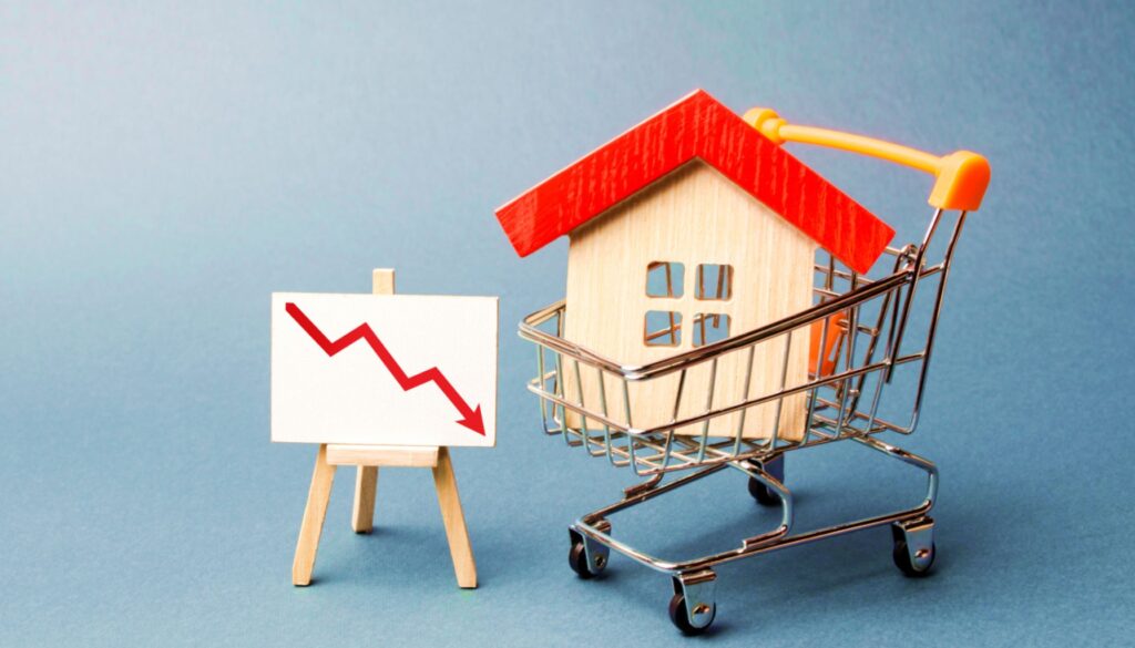Mortgage Rates Drop to Their Lowest in a Year Reigniting Buyer Demand