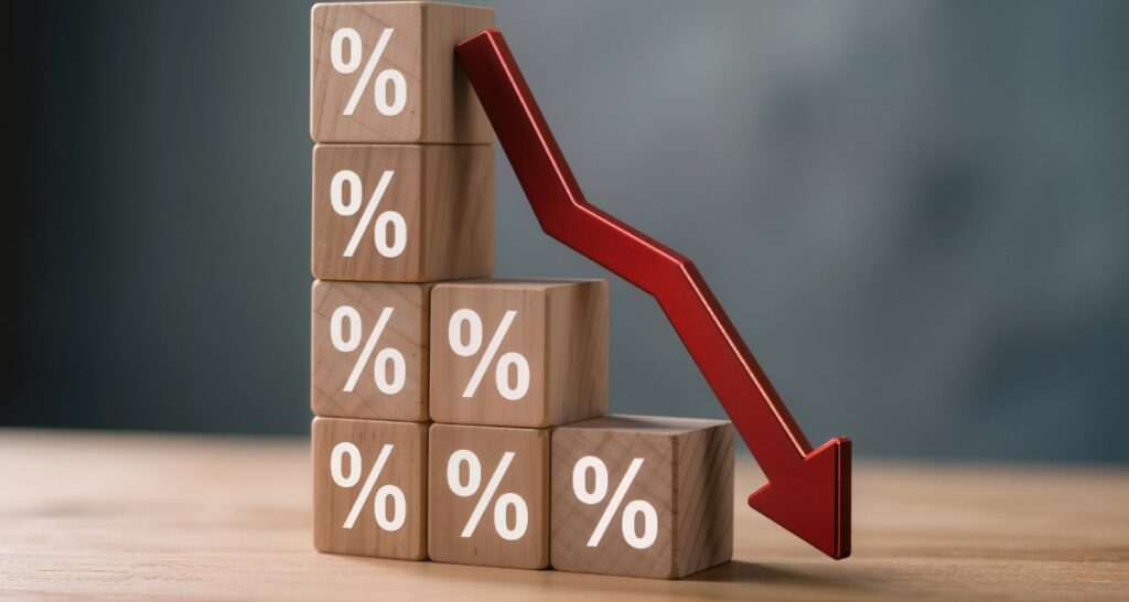 30-Year Fixed Mortgage Rate Drops Steeply to Lowest Level This Week