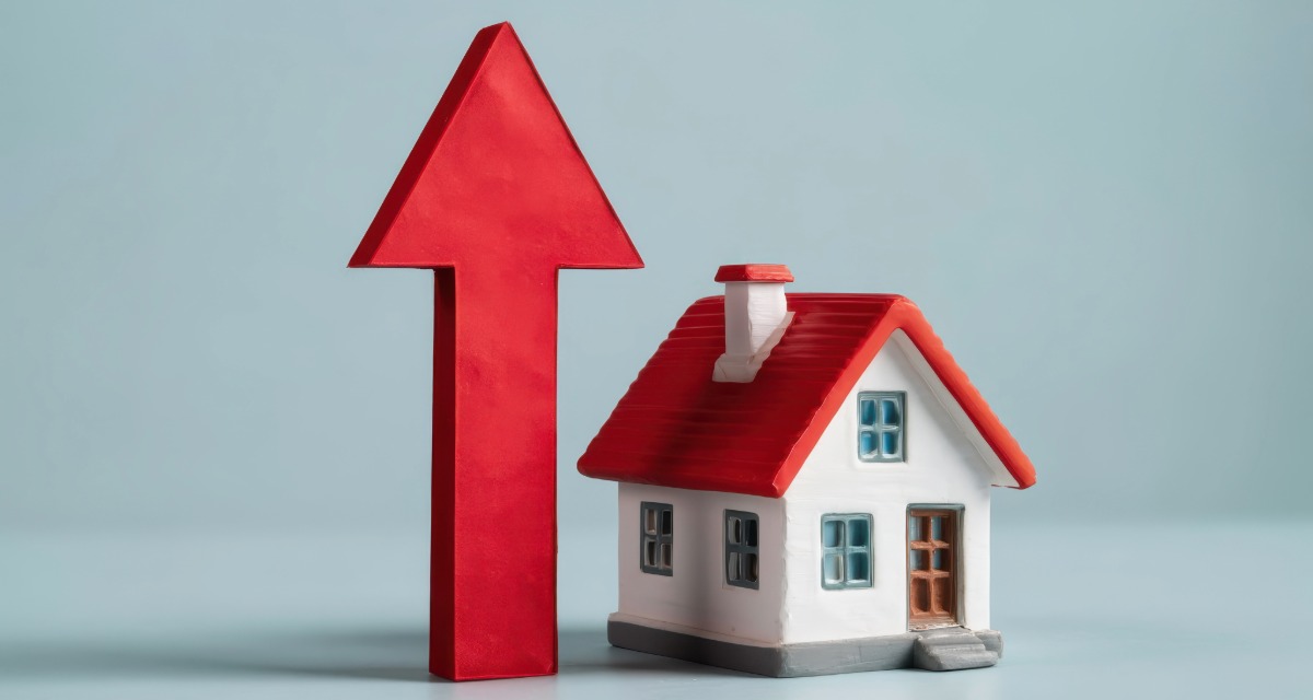 30-Year Fixed Mortgage Rate Rises by 41 Basis Points From Last Year